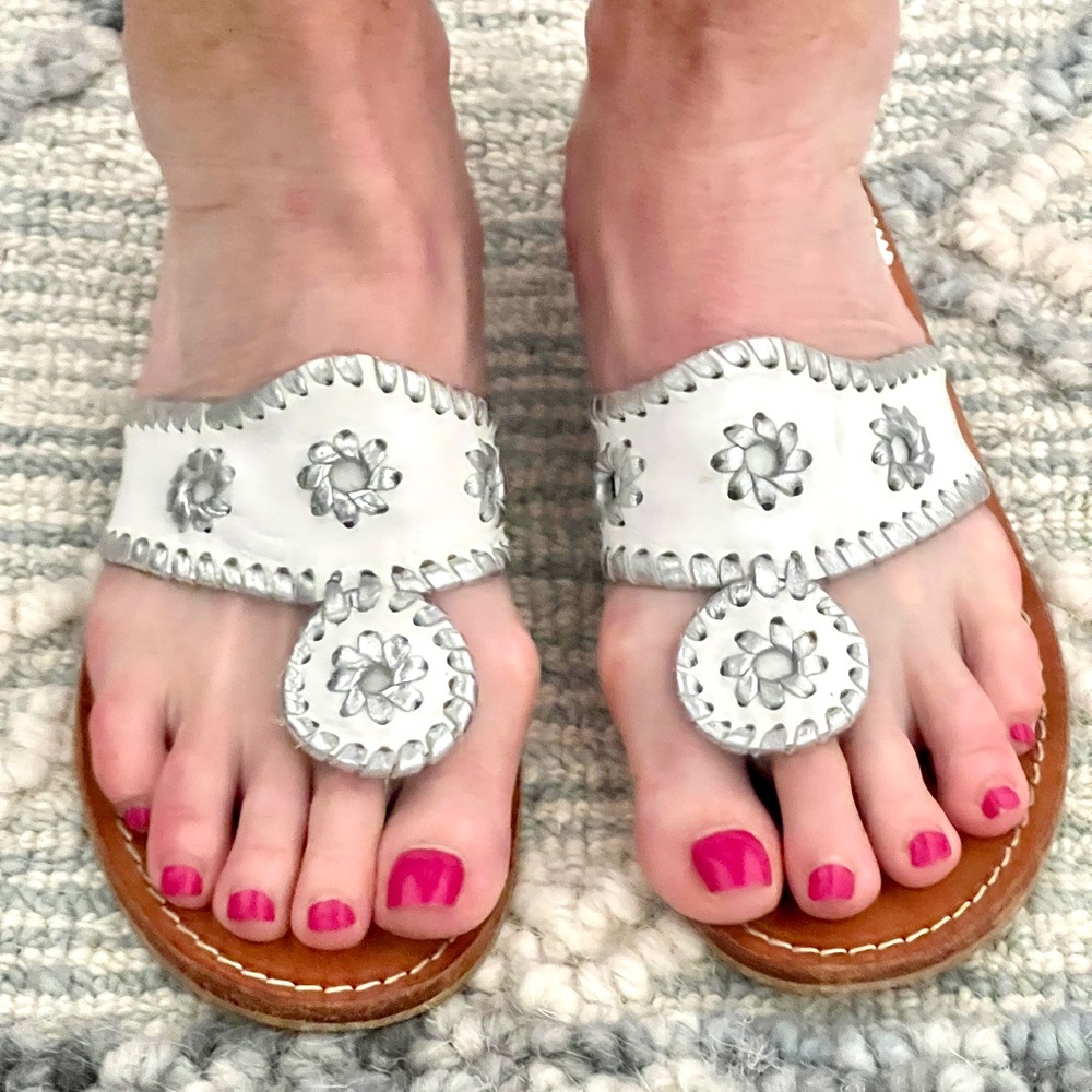 Jack Rogers Classic Flats in White with Silver Whipstitch - Size 8